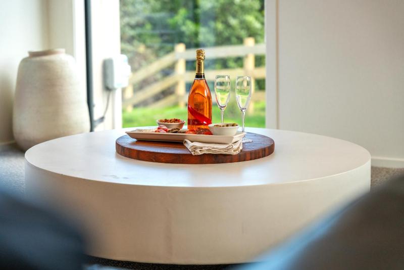Kinloch Retreat - image 28