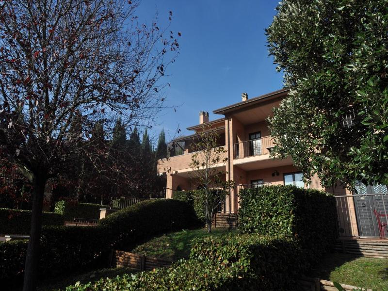 Romantic Holiday Villa Getaway in Umbria - image 17