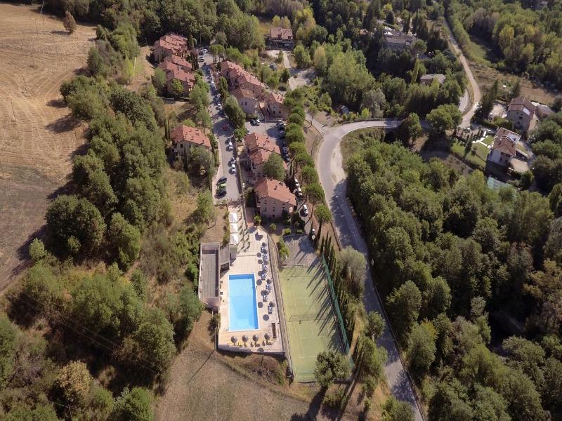 Bright Holiday Home in Umbria with Pool - image 34