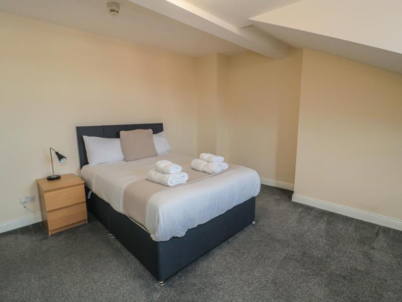 The Newborough Apartment 5 - image 11