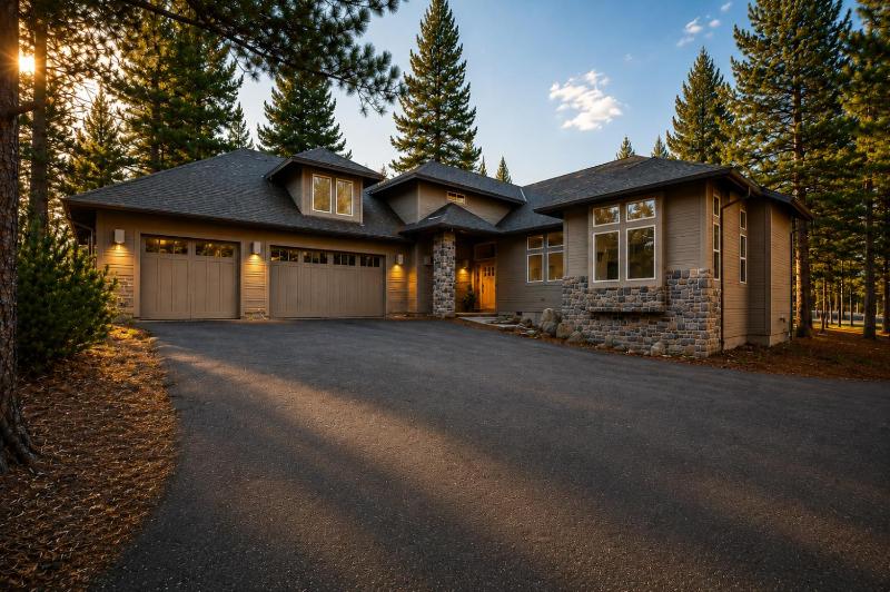 Woods & Irons Lodge - image 40