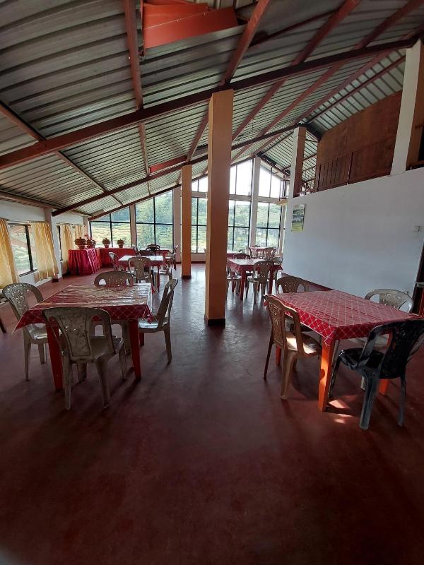 Sanara Hotel - image 4
