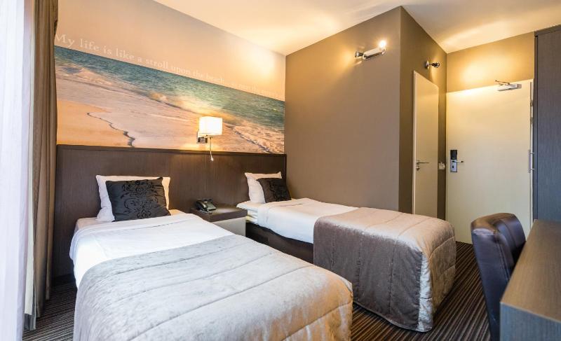 Comfort Double or Twin Room image 4