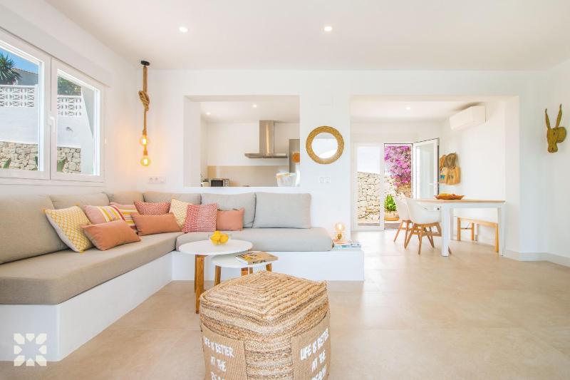 Villa Pura Vida by Abahana Villas - image 2