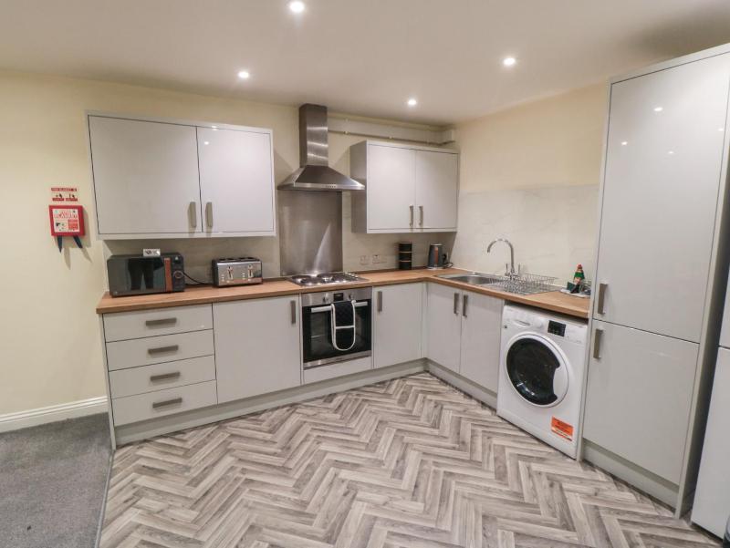 The Newborough Apartment 4 - image 8