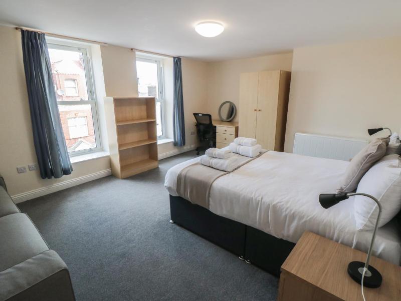 The Newborough Apartment 4 - image 13