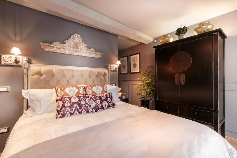 Costantino Apartment - image 11