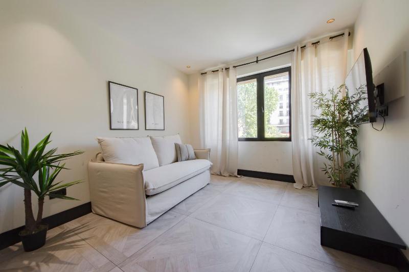 Sunny Apartment 6pax en Plaza del Carmen-Preciados E2 - image 14