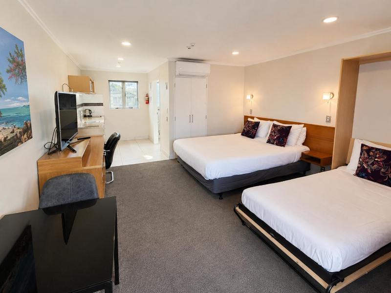 Avana Suites - image 27