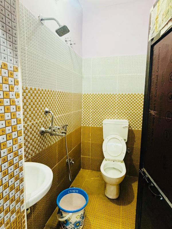Shri Kashi Vishwanatham guest house - image 11