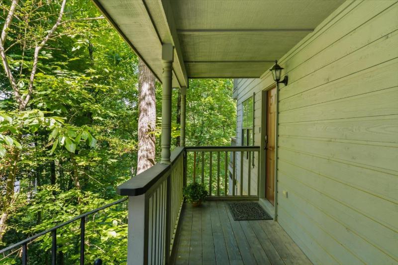 The Elysian Retreat chalet - image 47