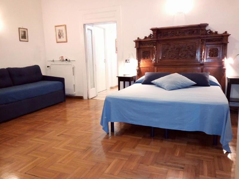 Double or Twin Room with Balcony image 3