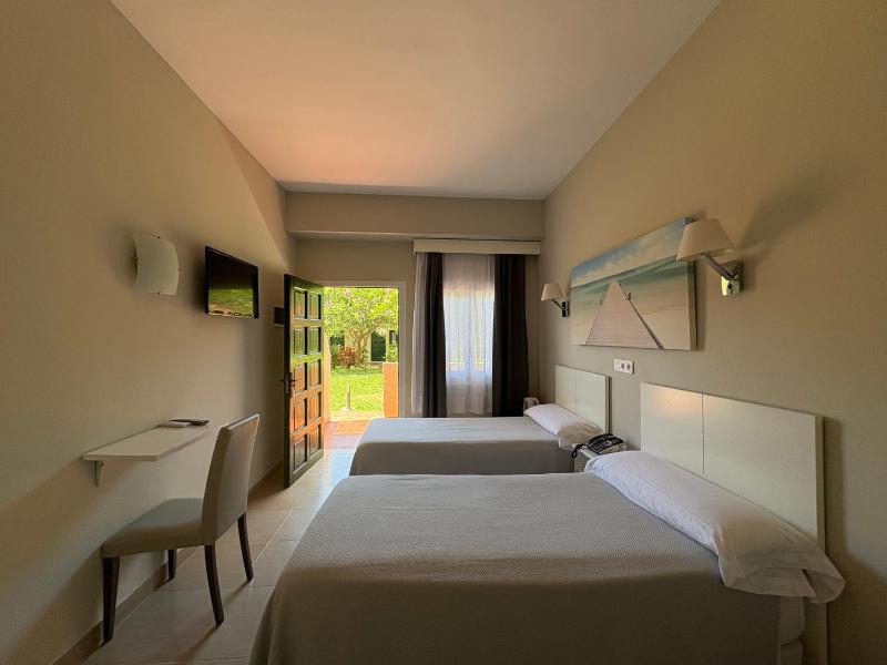 Hotel Los Jazmines - image 31