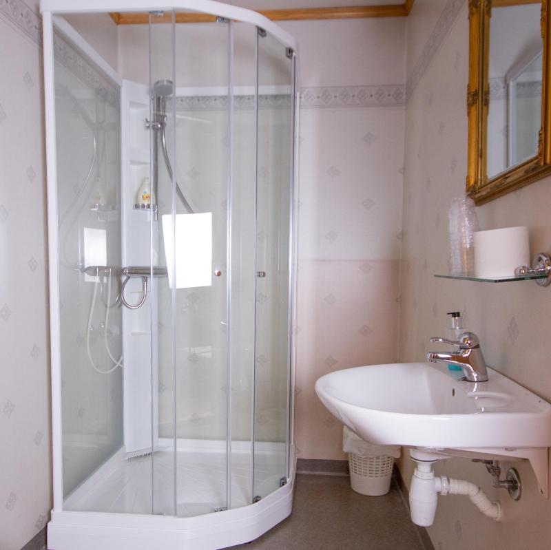 Studio Apartment image 3