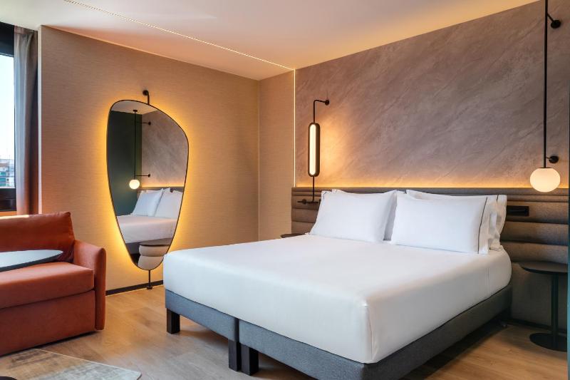 Novotel Valencia Lavant - image 7