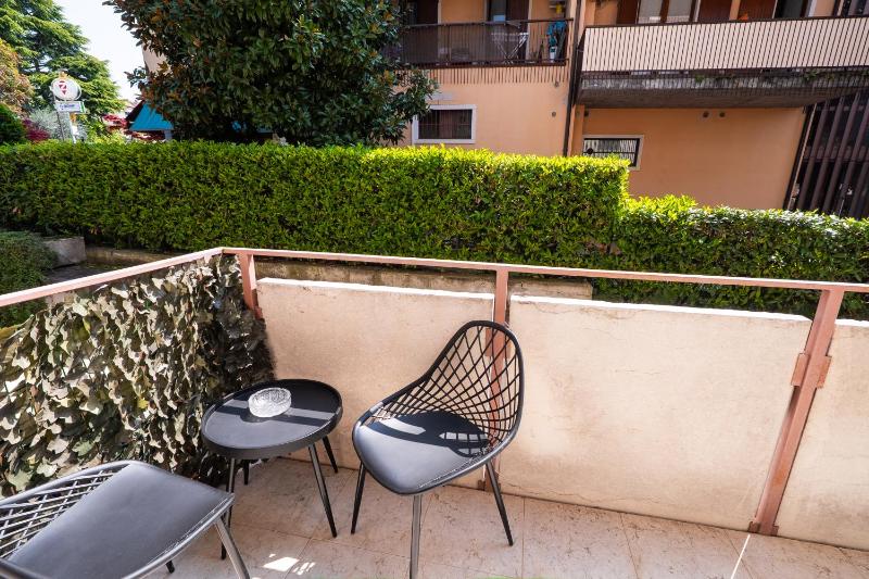 Bardolino Center - Pool & Free Parking - image 6