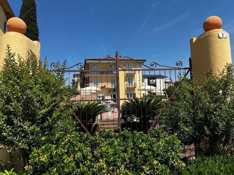 Bardolino Wein Apartments - image 44