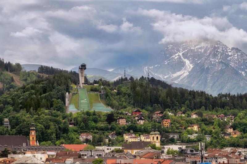 Radisson RED Innsbruck - image 12