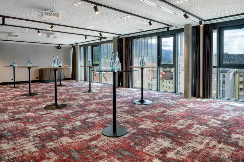 Radisson RED Innsbruck - image 14