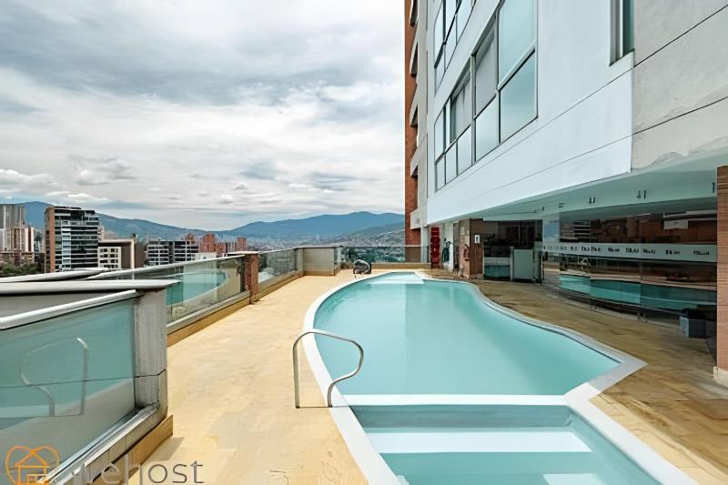Provenza High Floor • Pool & Gym • Coworking - image 9