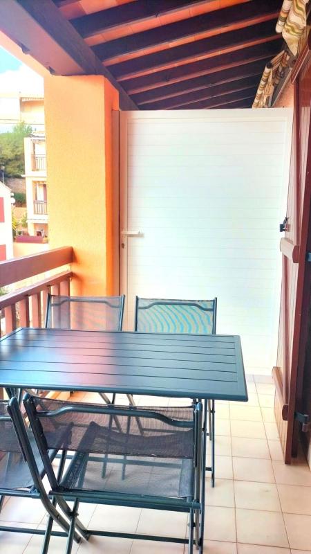 Apartment with sea view near Renécros beach - image 12
