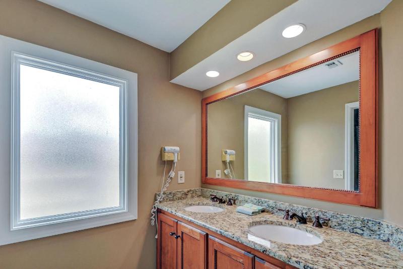 294 Moss Oak Circle - image 24