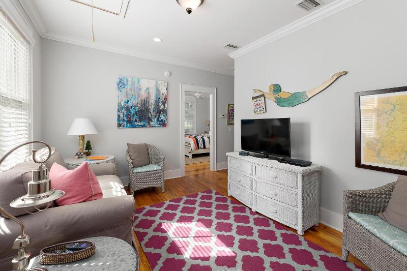 1052 Village Oaks Lane - image 17
