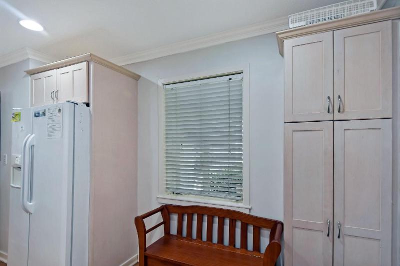 The Pink House - image 15