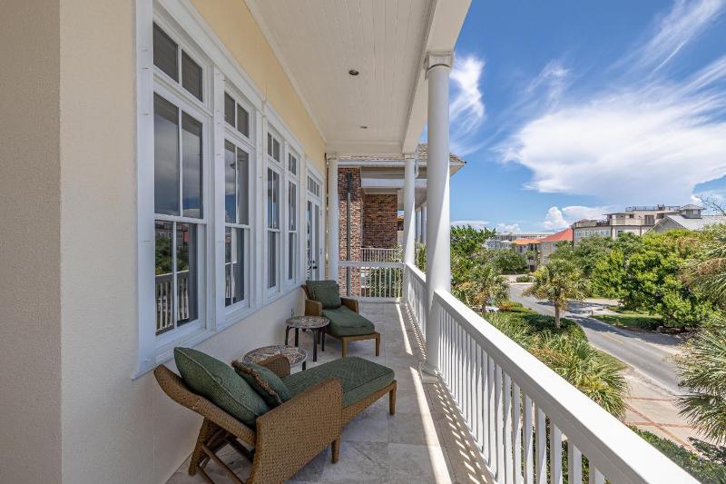 Beachview 913 - image 2