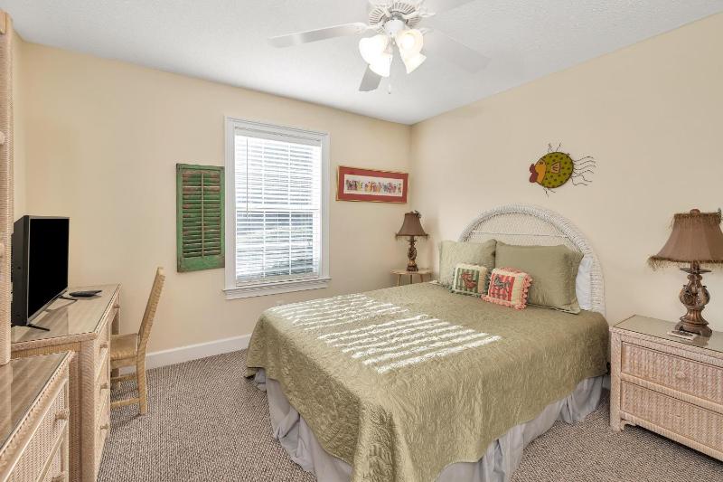 162 Toluca Lane - image 10