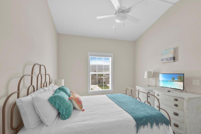 Kirkland Cottage - image 2