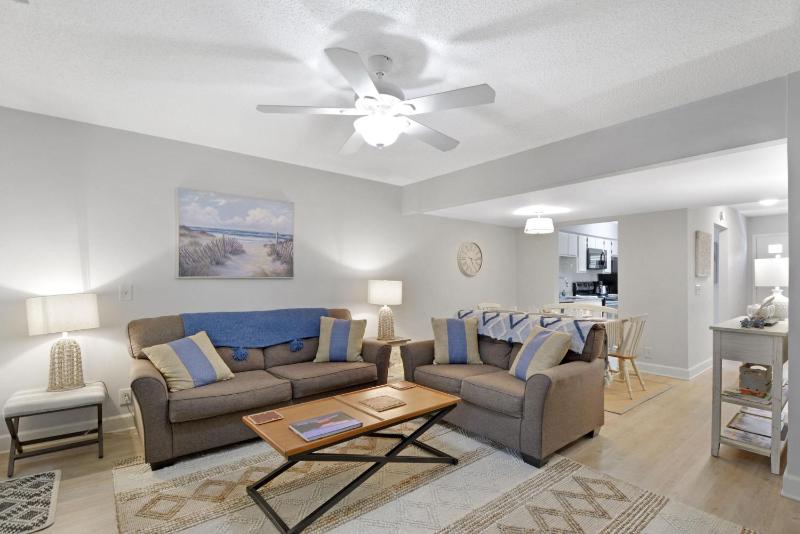 Coral Cottage - image 15