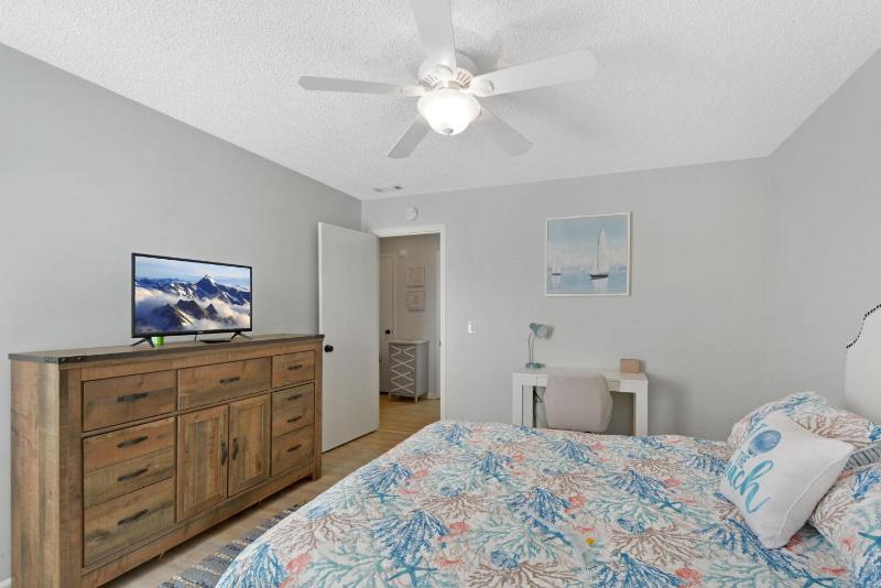 Coral Cottage - image 9