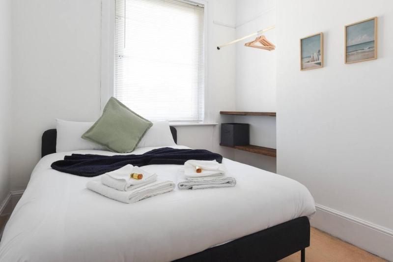 Air Maison - 2 Bedroom Cottage and 2mins to Pier - image 13