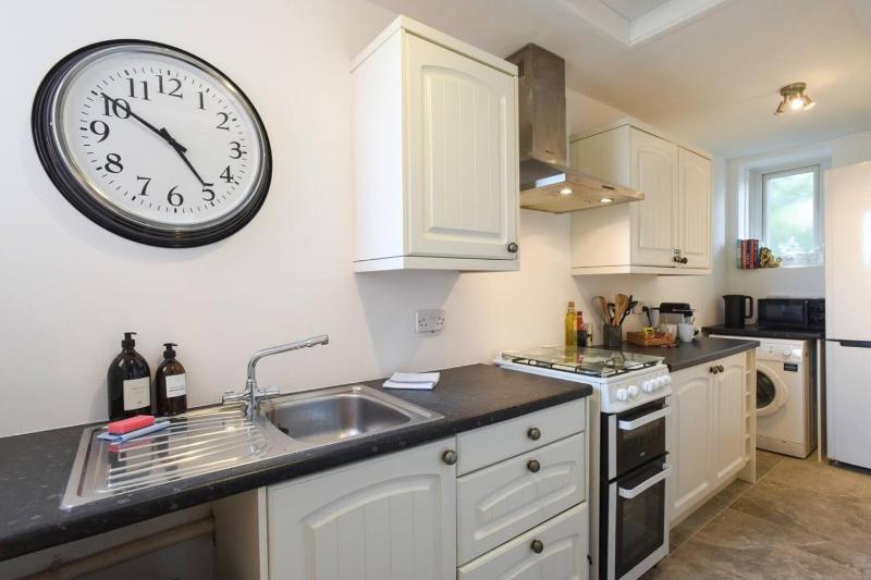 Air Maison - 2 Bedroom Cottage and 2mins to Pier - image 12
