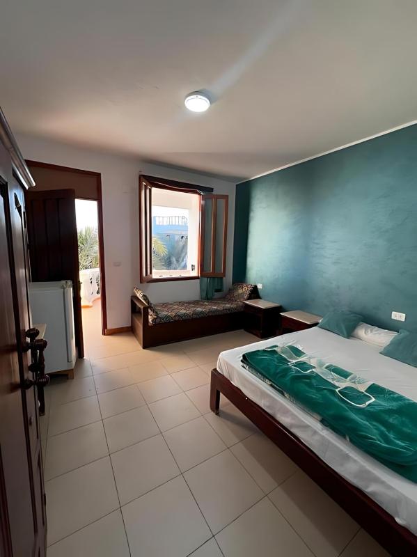 Octopus Hotel - image 35