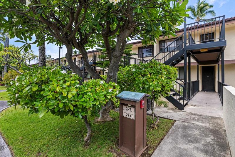 Country Club Villas 321 - image 22