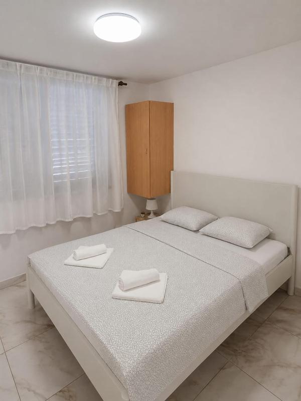 Renovated Apartments L&M - image 3