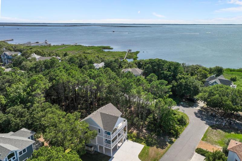 1541 - Birdie Beach Bungalow - image 39