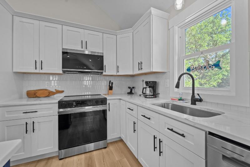 1541 - Birdie Beach Bungalow - image 43