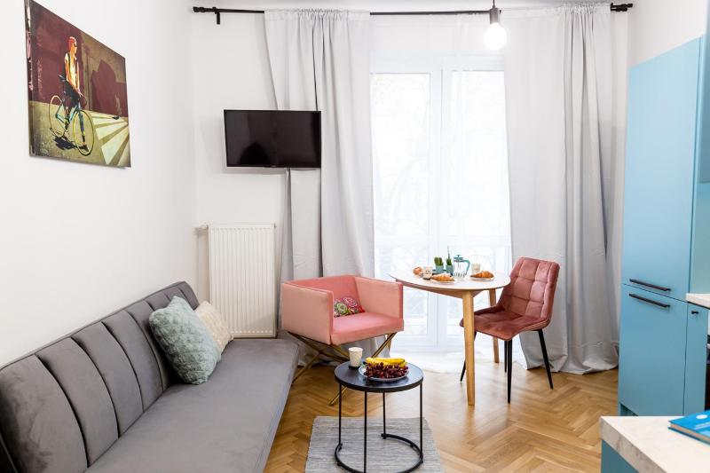 Wyzwolenia Savior Square Apartment by StayFirst - image 12