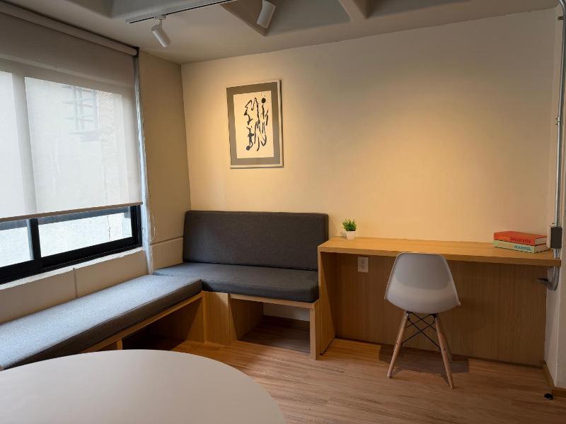 Praga Suites 6 New Cozy 1BR Unbeatable Location - image 7