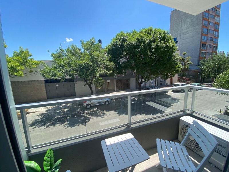 Tres Cruces area terrace and garage - image 6