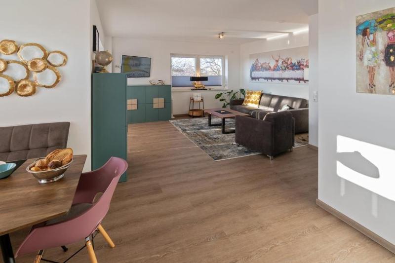 Penthouse-Deck-8 - image 5