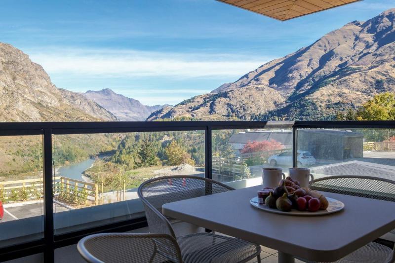 Shotover River Hideaway-1 Bed - image 6
