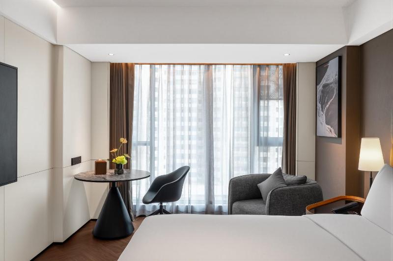 Intercity Hotel Shenzhen Futian Convention and Exhibition Center - image 2