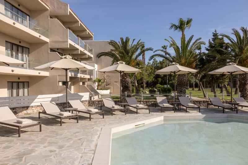 Atlantica Thalassa Hotel - image 25