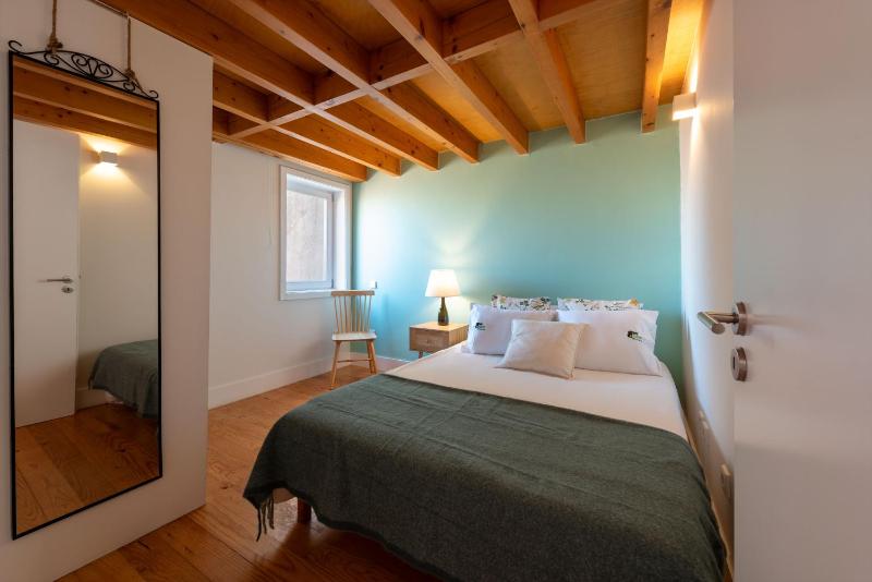BmyGuest - Almada Loft Apartment - image 18
