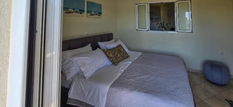 Sea Side Serenity 5 - image 14