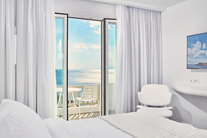Royal Myconian - Leading Hotels of the World - image 16